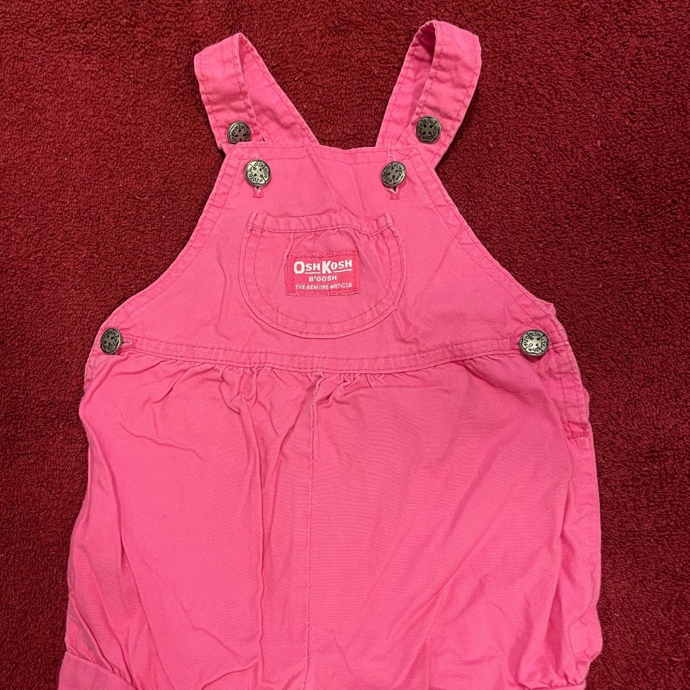 OshKosh B'Gosh pink toddler overall shorts. All original button snaps. 12M